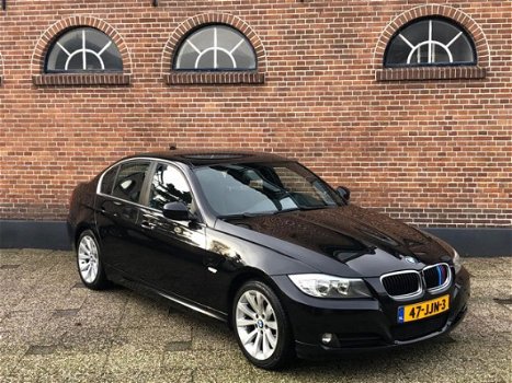 BMW 3-serie - 320i High Executive Automaat Navi M-Sport Pakket - 1