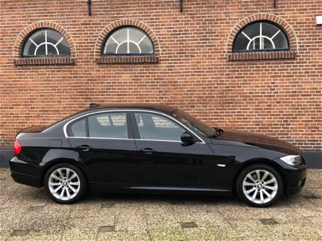 BMW 3-serie - 320i High Executive Automaat Navi M-Sport Pakket - 1