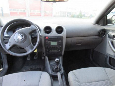 Seat Ibiza - 1.4-16V Signo - 1