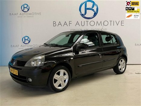 Renault Clio - 1.2-16V Community 04-2006 141027 km 2750 eu - 1