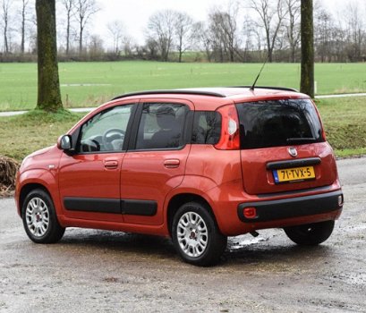 Fiat Panda - 0.9 TwinAir Lounge / airconditioning / privacy glass / City Steering - 1