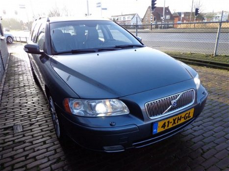 Volvo V70 - 2.4 Edition Sport - 1