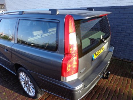 Volvo V70 - 2.4 Edition Sport - 1