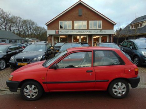 Toyota Starlet - 1.3 XLi * INRUILKOOPJE * APK 09-01-2021 - 1