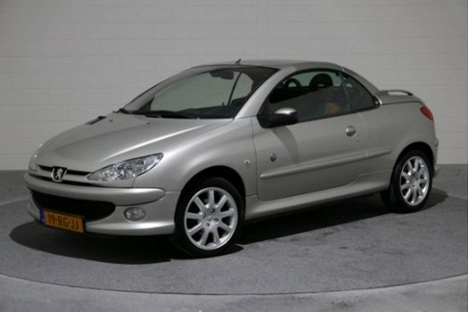 Peugeot 206 CC - 1.6-16V Roland Garros, 2e Eig. NL, Boekjes, Leer, Ecc, Cruise .. Frisse keurige aut - 1