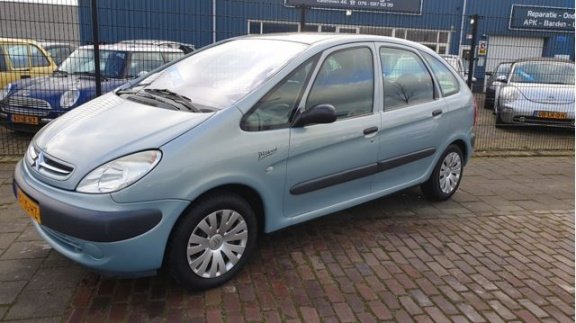 Citroën Xsara Picasso - 1.8i-16V Plaisir - 1