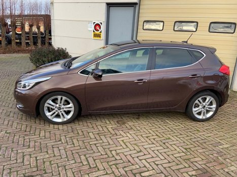 Kia Cee'd - 1.6 GDI Super Pack Navi | Camera | 17 inch - 1