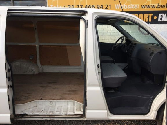Toyota HiAce - 2.5 D4-D 90 L1H1 Trekhaak - Afbeelding 3