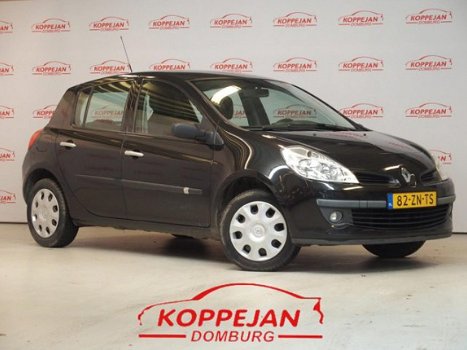 Renault Clio - 1.2-16V Special Line - 1