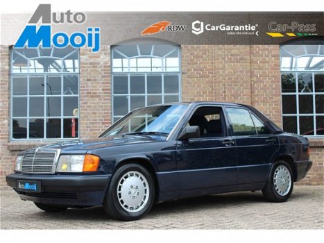 Mercedes-Benz 190-serie - 2.6 E Automaat 6 cilinder, Slechts 66.121 km, Youngtimer, Airco - 1