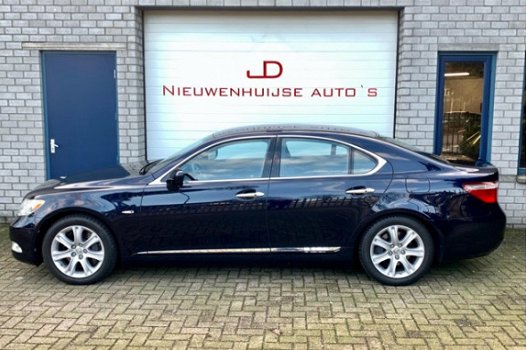 Lexus LS 460 - Executive dealer onderhouden, 92.547km - 1