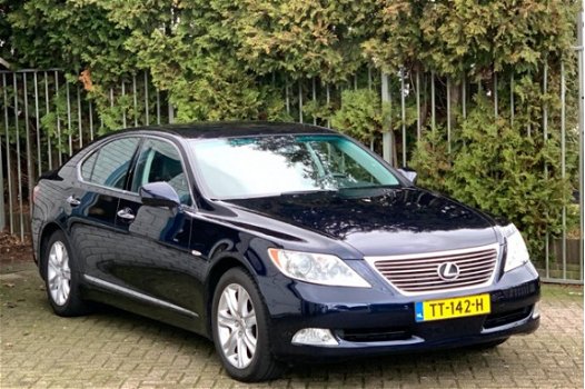 Lexus LS 460 - Executive dealer onderhouden, 92.547km - 1