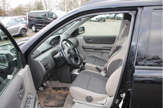 Nissan X-Trail - 2.2 dCi Columbia Style Euro 4, 4X4, Deze auto moet nog gereinigd worden airco, clim - 1