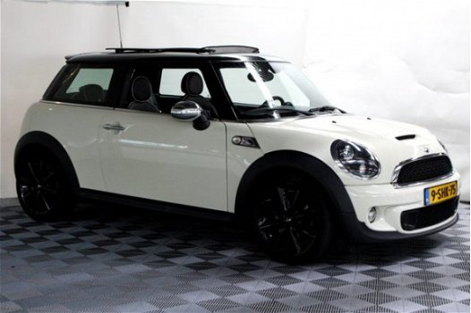 Mini Mini Cooper - 1.6 S PANO NAVI LEDER XENON STOELVERW. '14 - 1