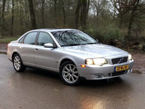 Volvo S80 - 2.5T Exclusive Full Options / Xenon / Automaat / Leder / Schuif kantel Dak / El. Stoelen - 1