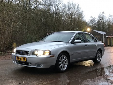 Volvo S80 - 2.5T Exclusive Full Options / Xenon / Automaat / Leder / Schuif kantel Dak / El. Stoelen - 1