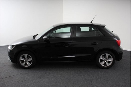 Audi A1 Sportback - 1.0 TFSI S-Tronic Ultra Pro line 5-DRS (Navigatie/Airco/Bluetooth) - 1