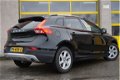 Volvo V40 Cross Country - 2.0 D3 Summum BJ2014 LED V+A | LMV16