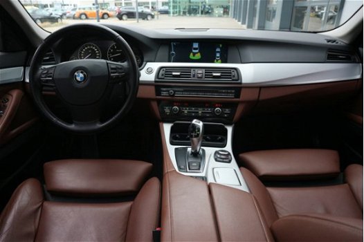 BMW 5-serie - 523i High Executive / Automaat / Schuifdak - 1