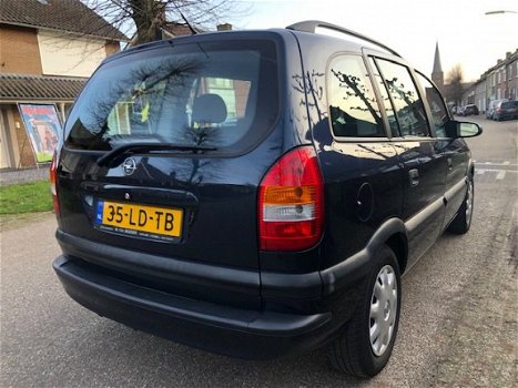 Opel Zafira - 2.2 16V 7-pers - 1