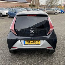 Toyota Aygo - 1.0 VVT-i x-joy