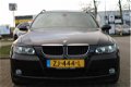 BMW 3-serie Touring - 320i Black Edition Huurkoop Inruil Service Garantie Apk - 1 - Thumbnail