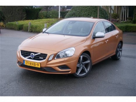 Volvo S60 - 1.6 Drive R-Design Nav/Xenon/ECC/Dealer ond - 1