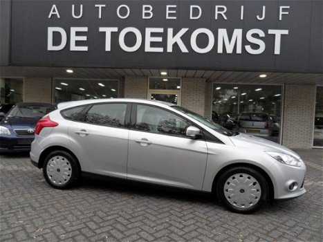 Ford Focus - 1.6 TDCI 105PK / AIRCO / NAVI / CRUISE / MULTIMEDIA - 1