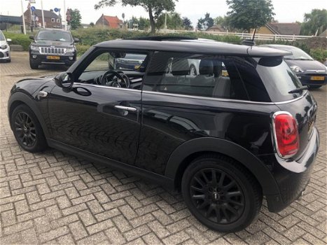 Mini Mini Cooper - 1.5 136pk Cooper Marylebone, Xenon, Panoramadak, Leder, Nav - 1