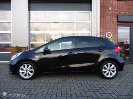 Kia Rio - 1.2 CVVT ComfortPlusLine Navigator - 1