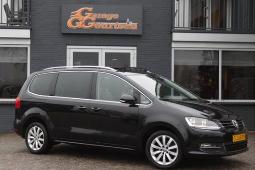 Volkswagen Sharan - 1.4TSI Highline, 7-Persoons, Panoramadak, Volleder, Navigatie, Standkachel - 1