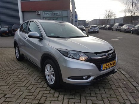 Honda HR-V - 1.5 i-VTEC 130pk CVT Automaat Elegance Zeer Zuinig - 1