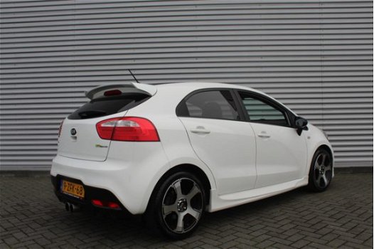 Kia Rio - 1.4 CVVT ExecutiveLine Sport Edition | 1.4 Sport Edition | Dubbele uitlaat | Airco | Cruis - 1