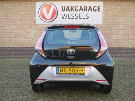 Toyota Aygo - 1.0 VVT-i x-play | Camera | Rijklaarprijs | - 1