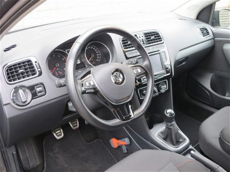 Volkswagen Polo - 1.2 TSI Comfortline 5-drs | LM | Navi | PDC | - 1