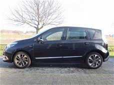 Renault Scénic - TCe 130pk Bose | Zomer- en winterbanden | Trekhaak | RIJKLAARPRIJS INCLUSIEF AFLEVE