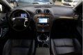 Ford Mondeo Wagon - 2.0 16V LIMITED / LEDER / NAVIGATIE / CLIMATE CONTROL / TREKHAAK / CRUISE CONTRO - 1 - Thumbnail