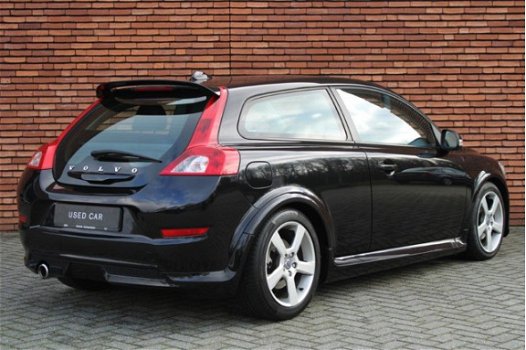 Volvo C30 - 2.0 R-Design - 1