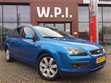 Ford Focus Wagon - 1.6-16V Futura