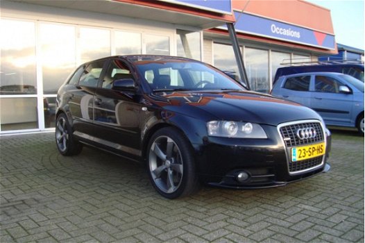 Audi A3 Sportback - 3.2 quattro Ambition Met 18