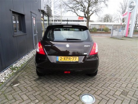 Suzuki Swift - 1.2 94pk Start/Stop Bandit. Dealer onderhouden - 1