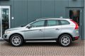 Volvo XC60 - 2.4 D5 AWD Summum / Trekhaak / Parkeersensoren / Stoel verwarming / Klimaat + Apadtive - 1 - Thumbnail