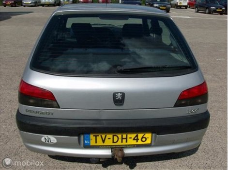 Peugeot 306 - - 1.9 XND XN - 1