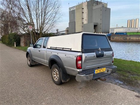 Nissan King Cab - Pick-up 2.5 DTi Luxury 4X4 / Airco / Electrische ramen - 1