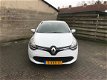 Renault Clio - 0.9 TCe Expression Airco , Navigatie, Cruise Controle, Led dagrijverlichting - 1 - Thumbnail
