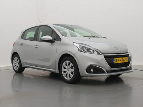 Peugeot 208 - 1.2 82pk Blue Lion | Navigatie | Parkeersensoren | Airco | Cruise Control | - 1