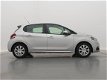 Peugeot 208 - 1.2 82pk Blue Lion | Navigatie | Parkeersensoren | Airco | Cruise Control | - 1 - Thumbnail