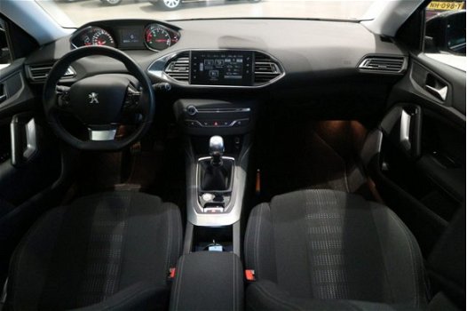 Peugeot 308 SW - 1.2 130 pk Allure Binnen 3 dagen rijden met garantie - 1