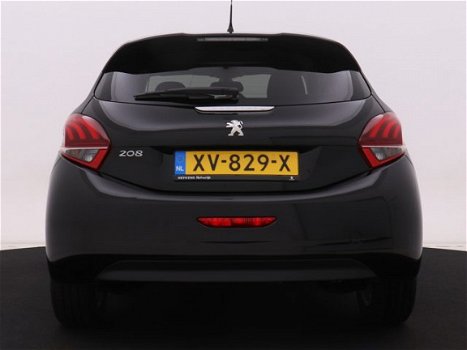 Peugeot 208 - 1.2 PureTech Signature 82 PK 5 drs *NAVIGATIE*LM VELGEN*13.866KM* | NEFKENS DEAL | - 1