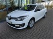 Renault Mégane Estate - 1.2 TCe 115 pk Limited - 1 - Thumbnail